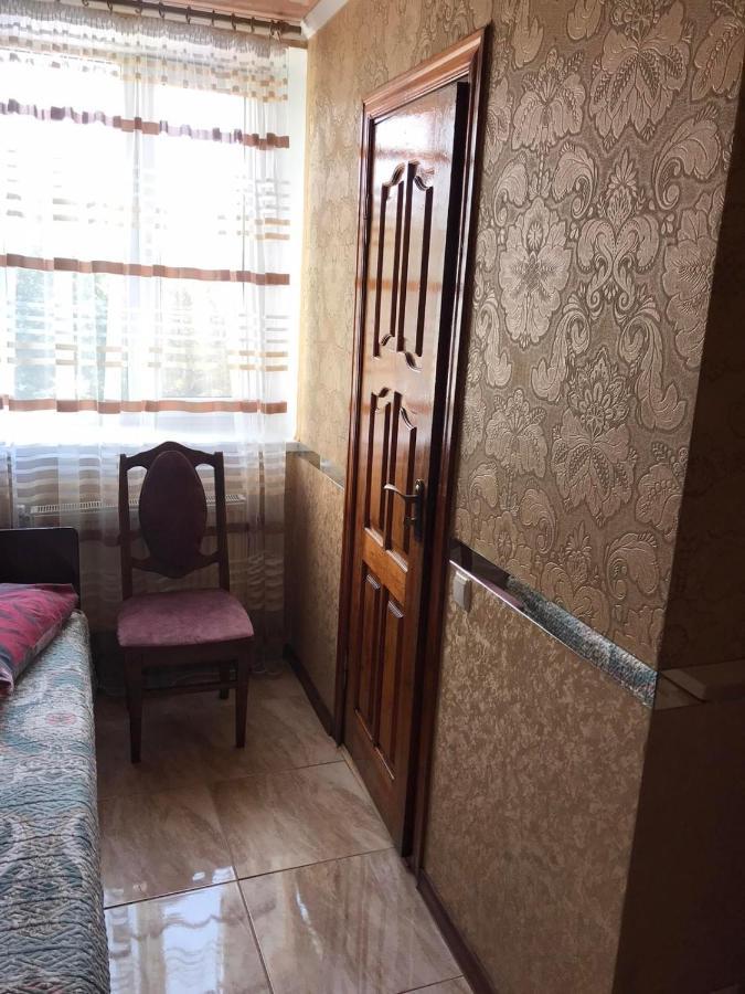 Хостел Колізей Хмельницький Екстер'єр фото