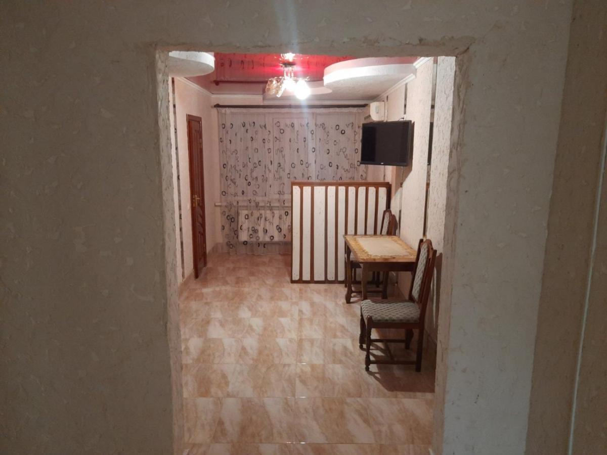 Хостел Колізей Хмельницький Екстер'єр фото